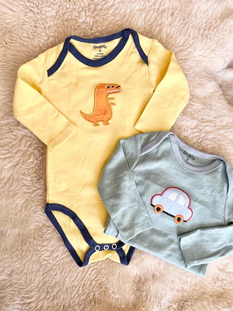PACK 5 BODIES CON DISEROS Y COLORES VARIOS PARA NIÑO MANGA LARGA - Tesoritos Baby