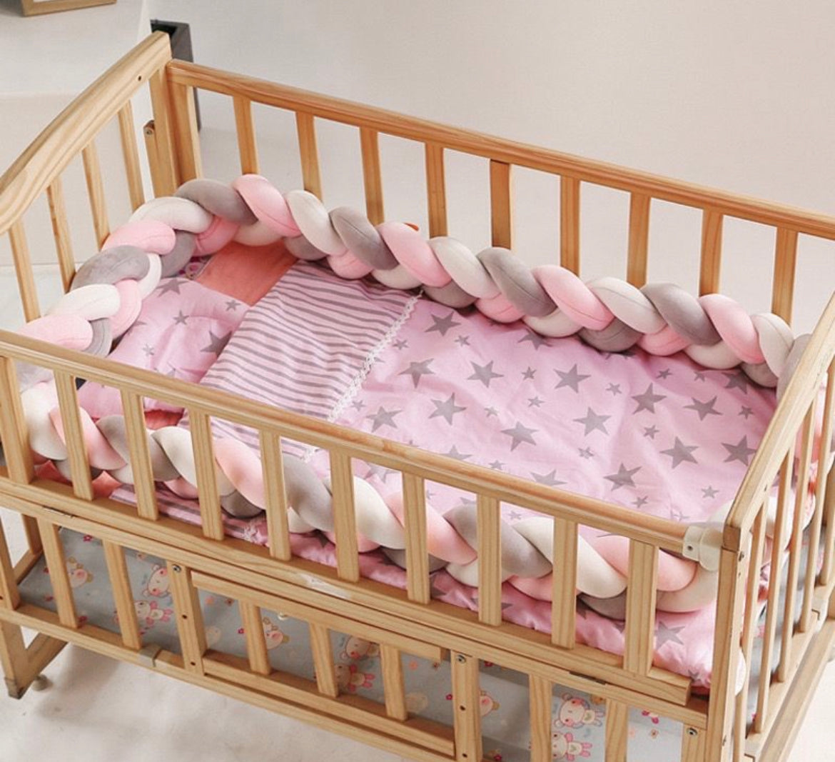 TRENZA PROTECTORA PARA LATERALES DE LA CUNA O CORRAL - Tesoritos Baby